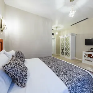 The Boutique Bucareste
