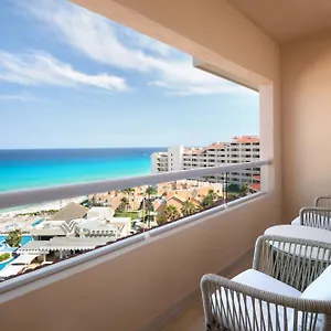 Wyndham Grand & 5* Cancún