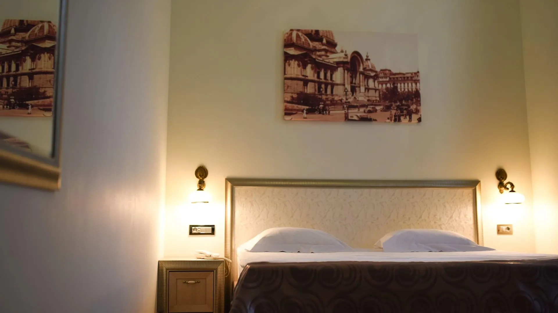 Euro Hotel Grivita Бухарест 3*,  Румыния