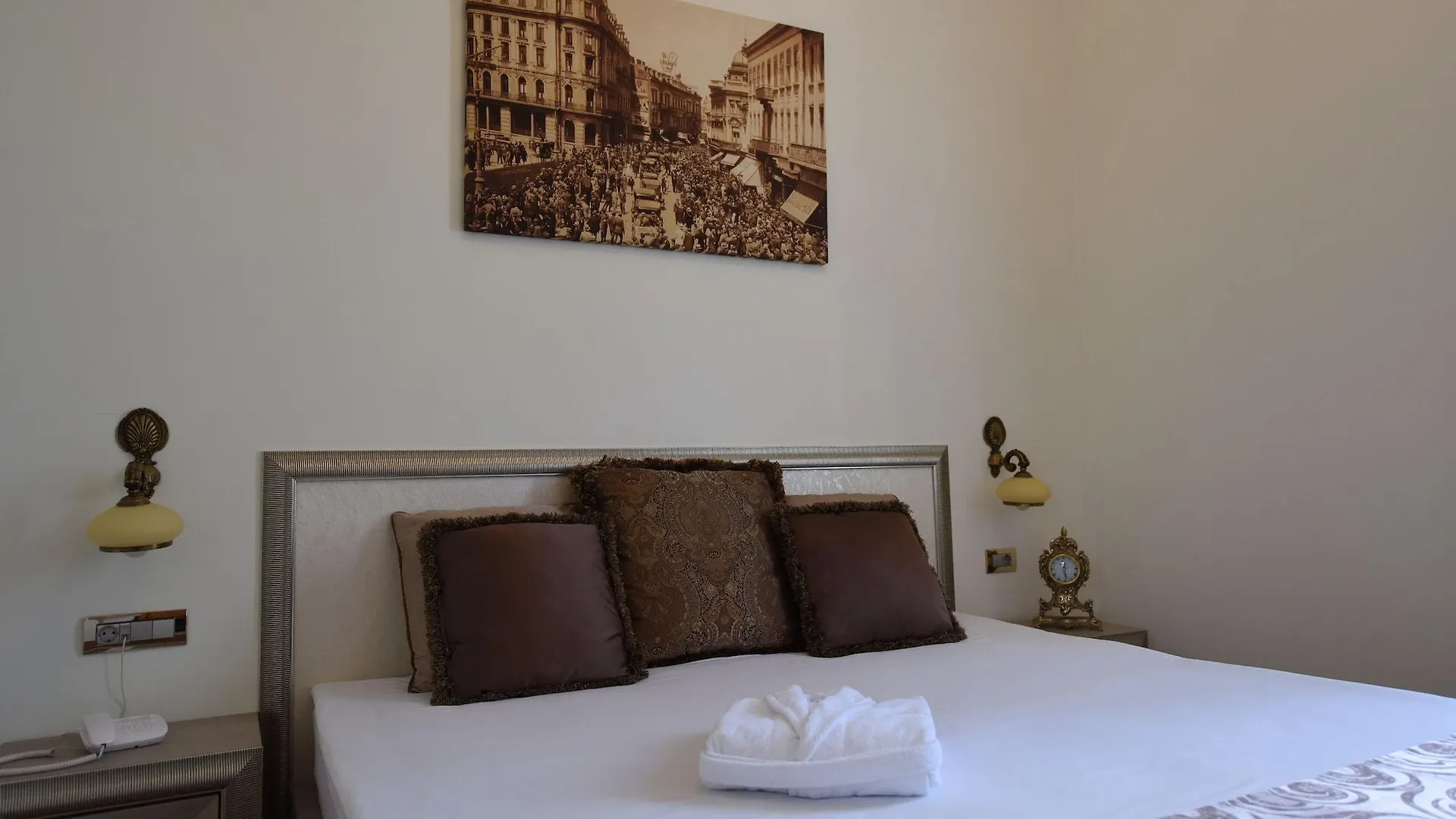 Euro Hotel Grivita Бухарест 3*,