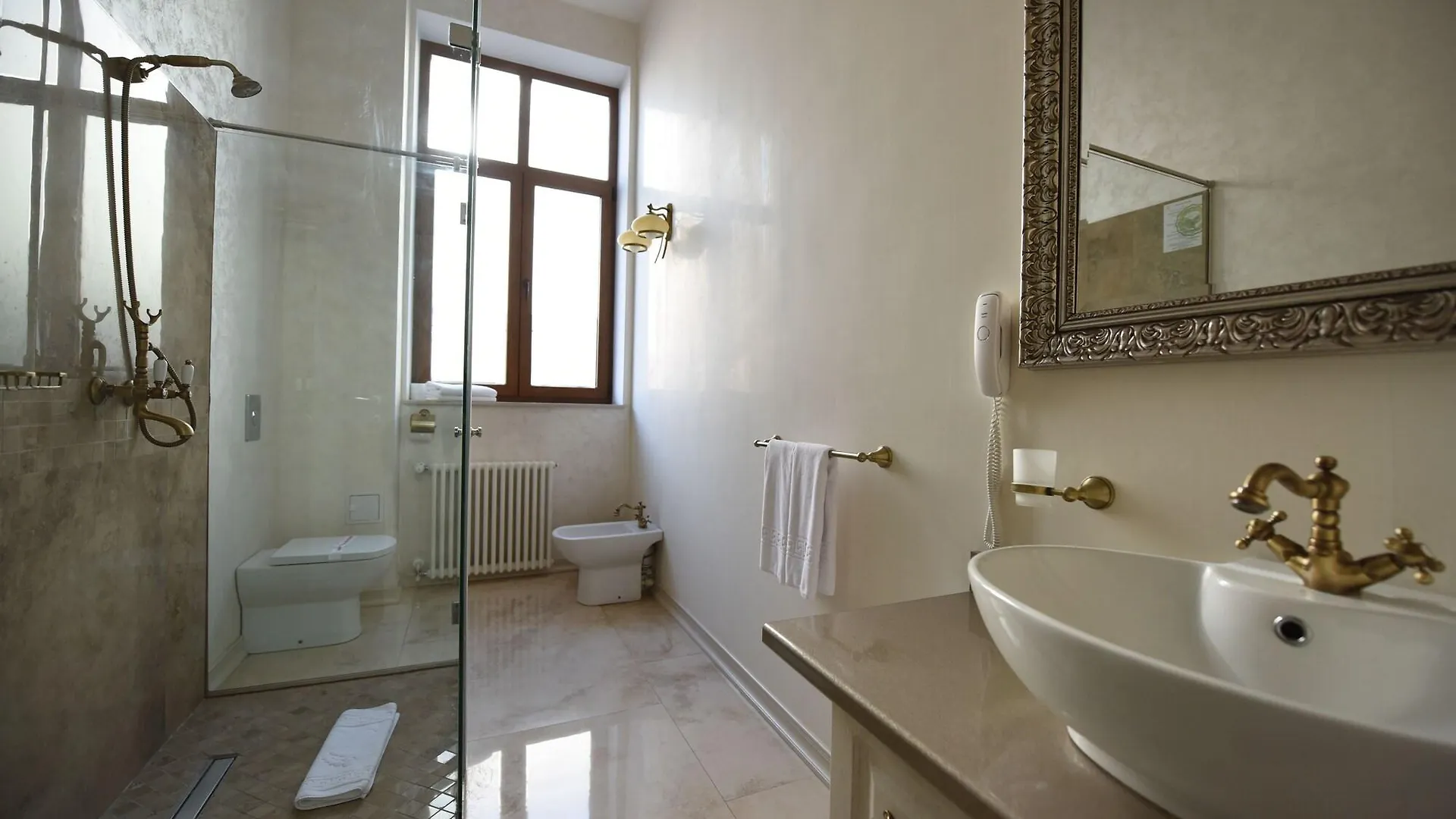 Euro Hotel Grivita Бухарест