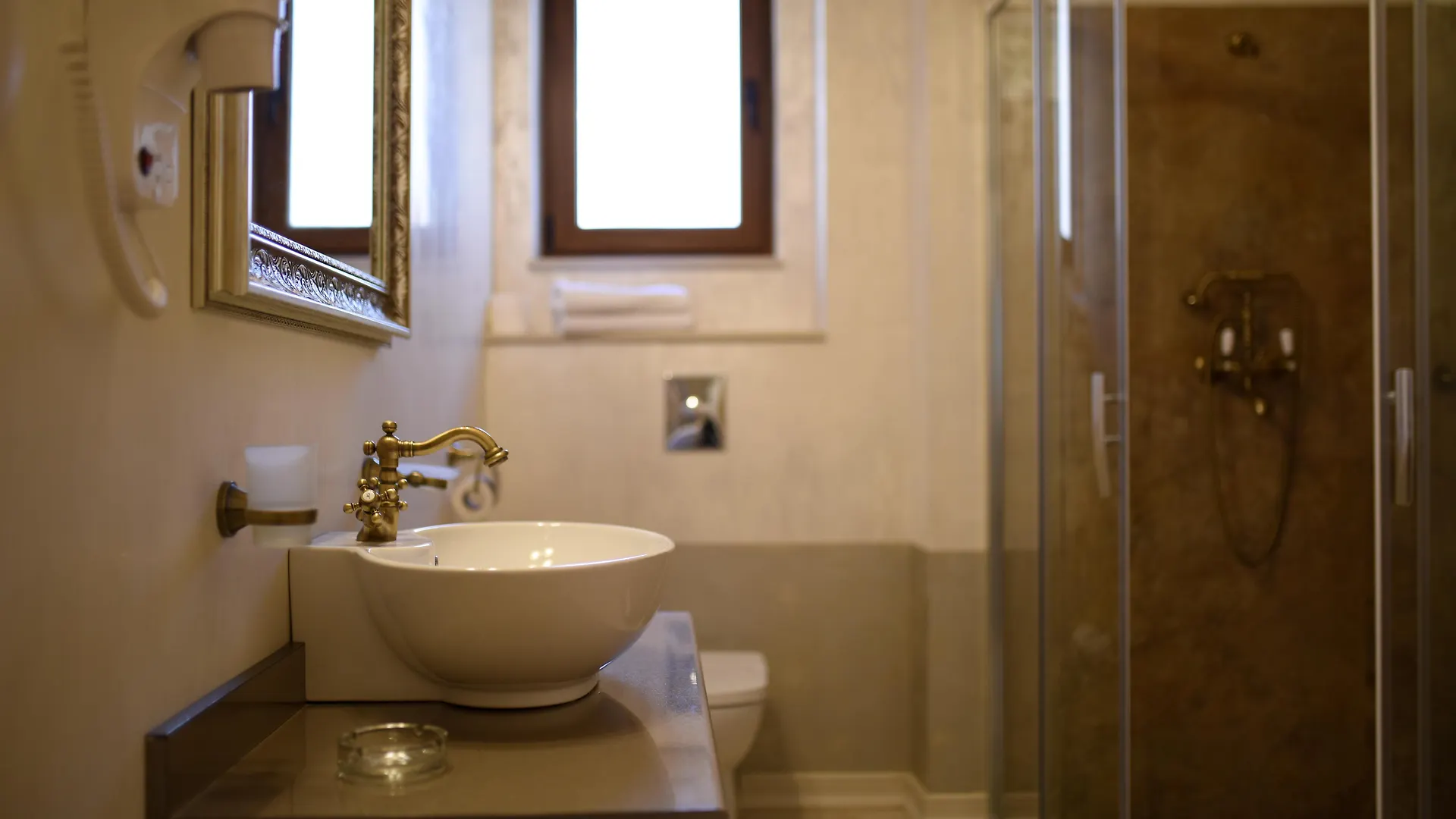 Euro Hotel Grivita Бухарест