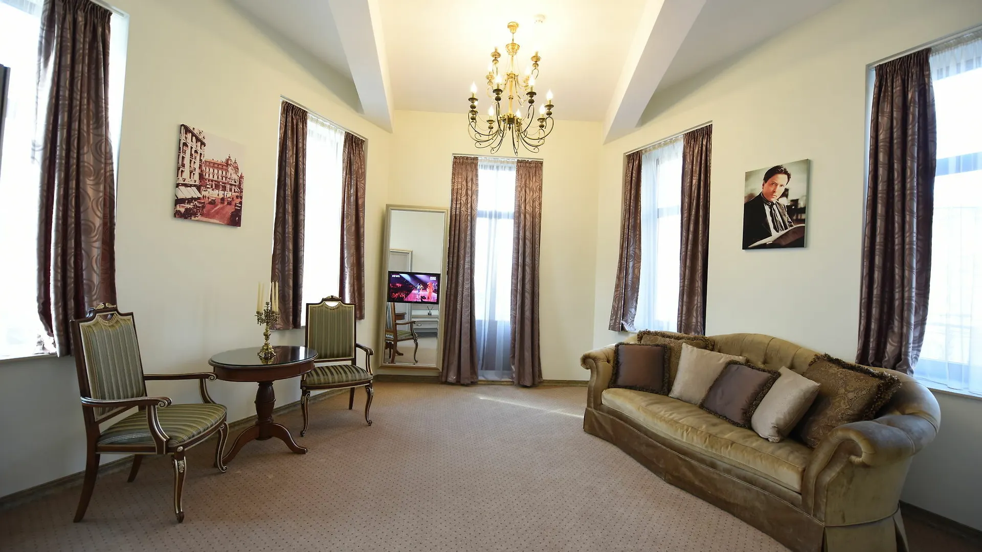 Euro Hotel Grivita Bucharest 3*,